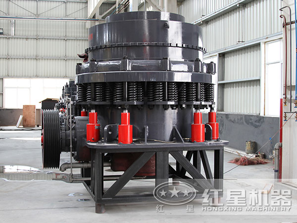 石頭碎石機(jī)設(shè)備車(chē)間圖